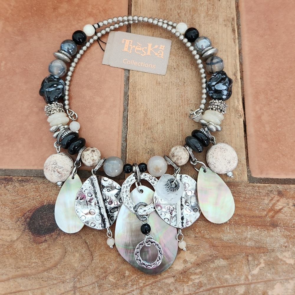 Treska choker necklace